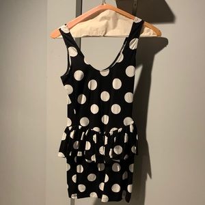 Black body form dress